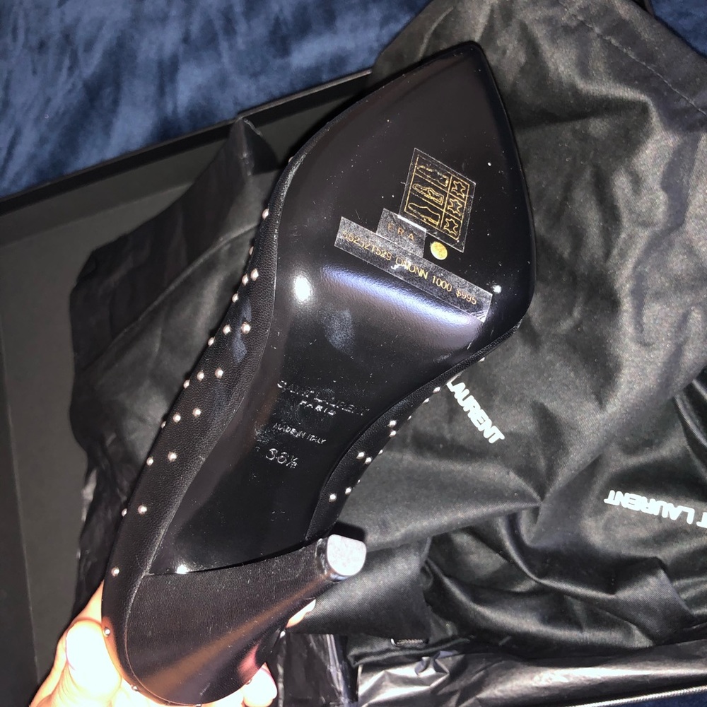 Authentic YSL heels never worn brand new in the box with dust bag - Picture 3 of 9